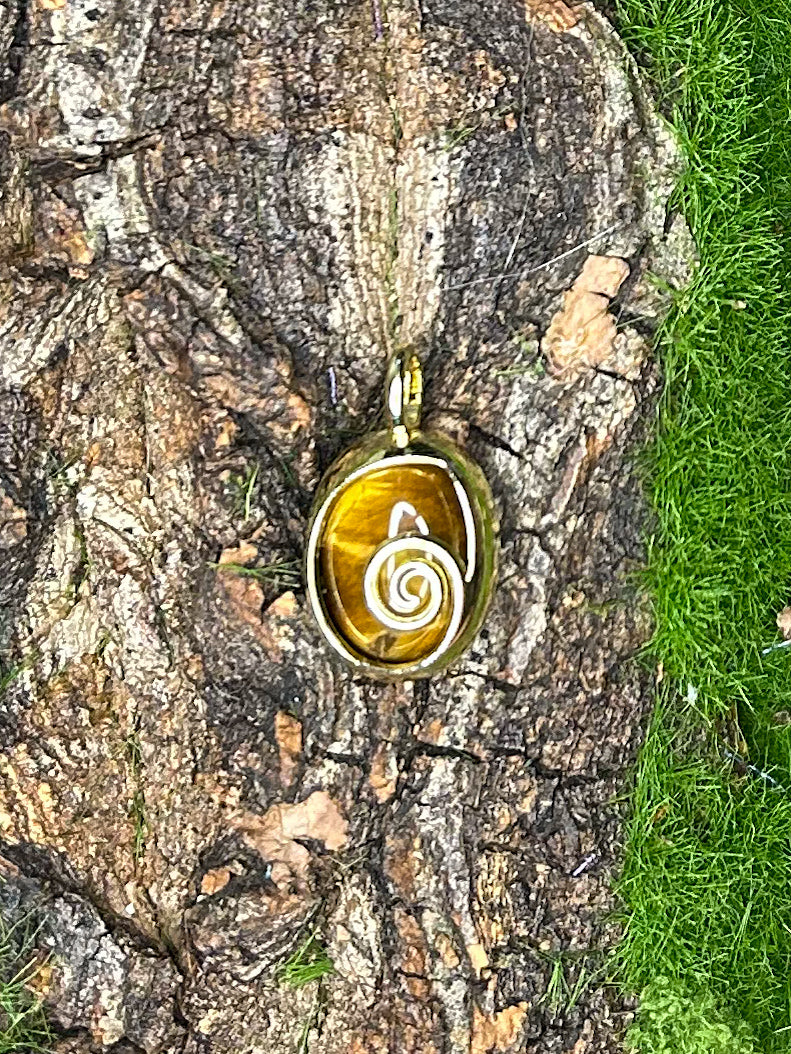 Tiger’s Eye Pendant TG16