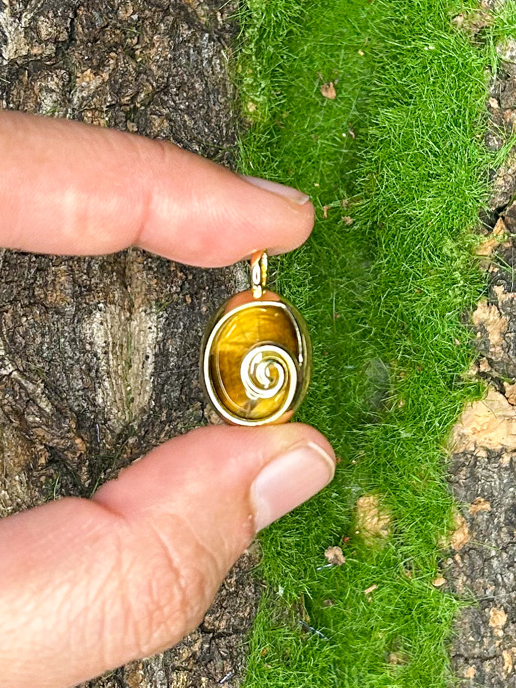 Tiger’s Eye Pendant TG16