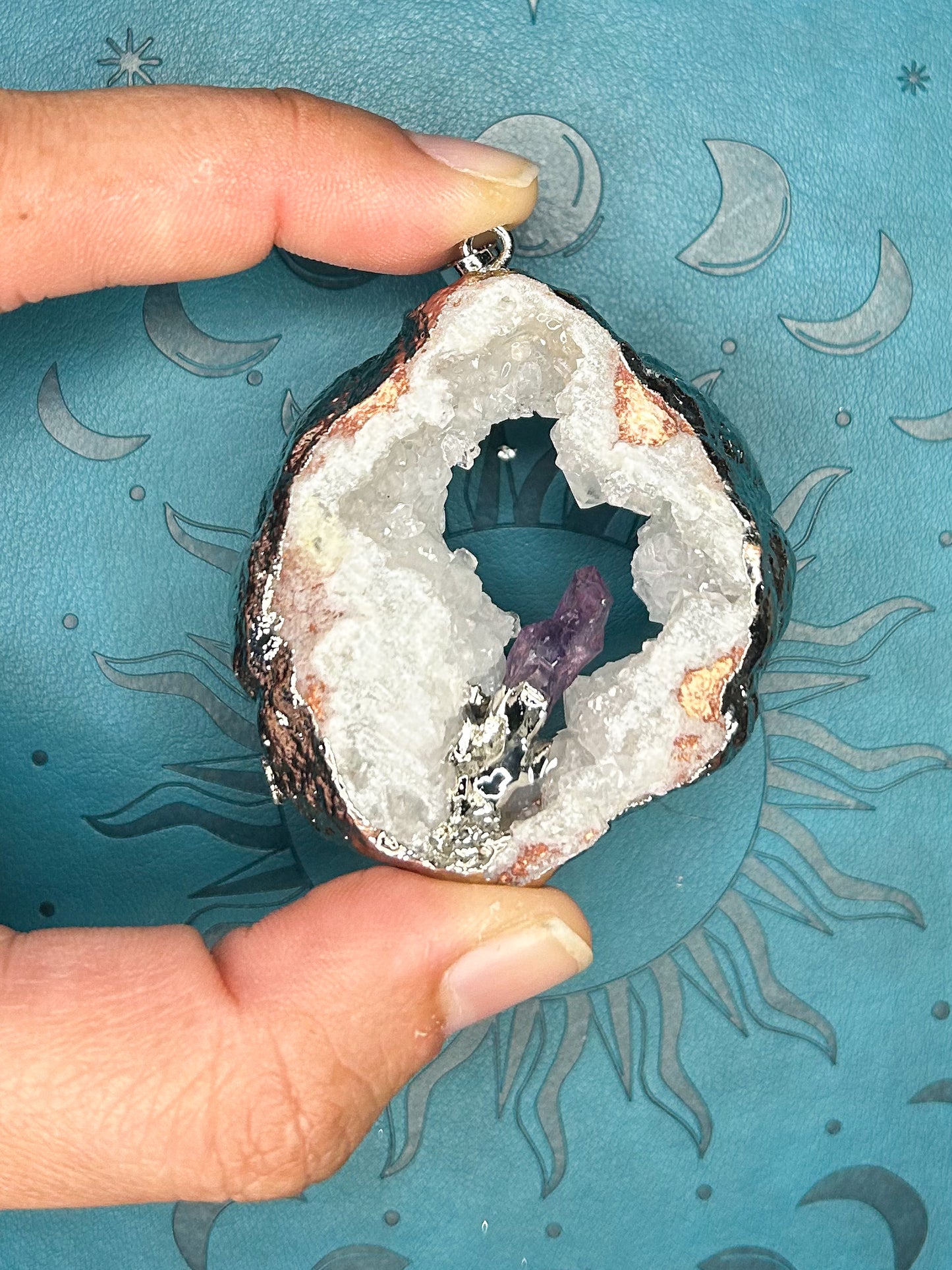 Agate Druzy Pendant DZ06