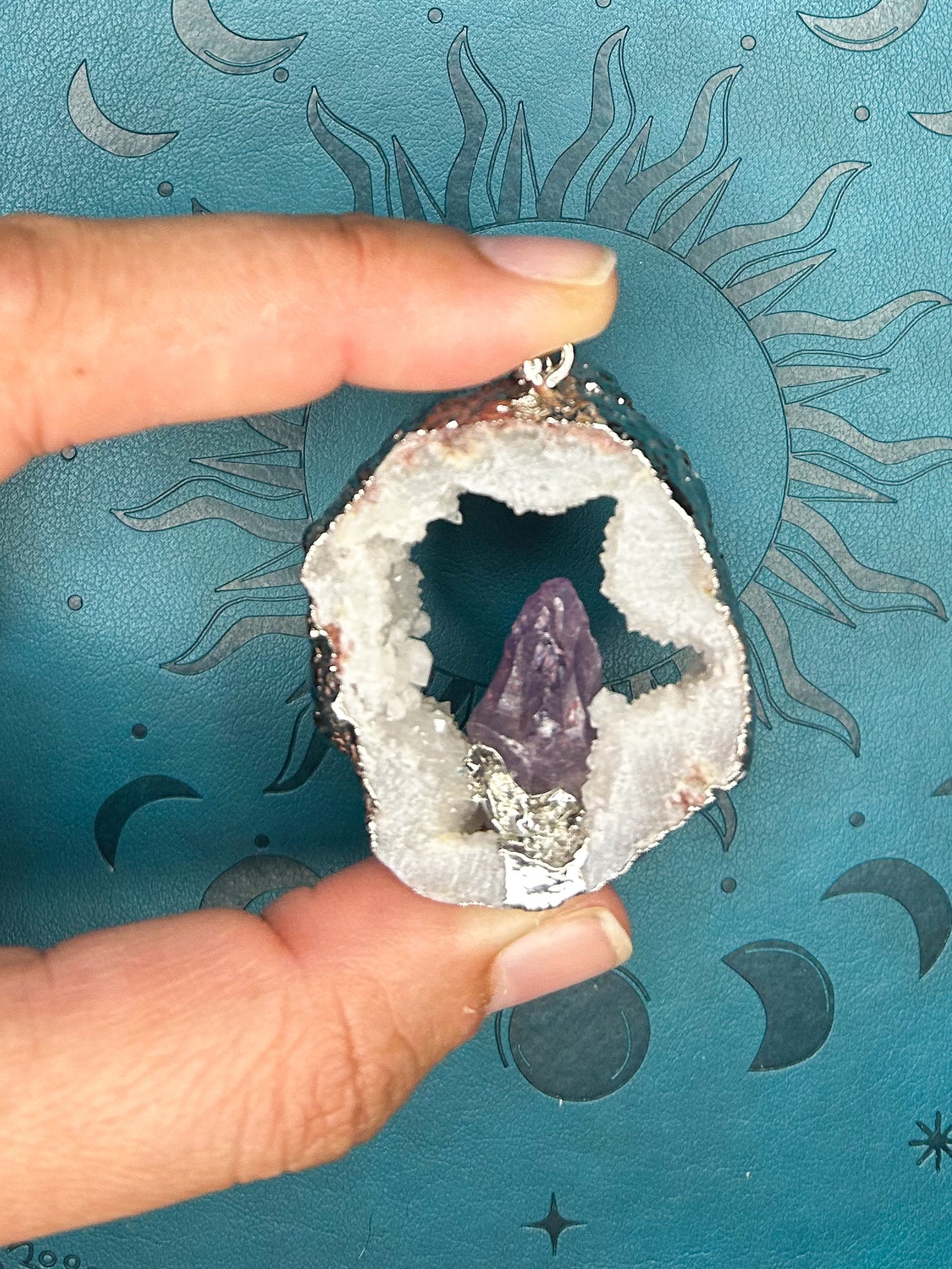 Agate Druzy Pendant DZ07