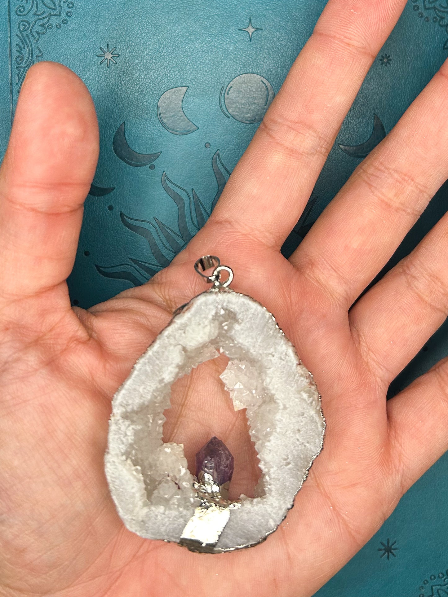 Agate Druzy Pendant DZ08