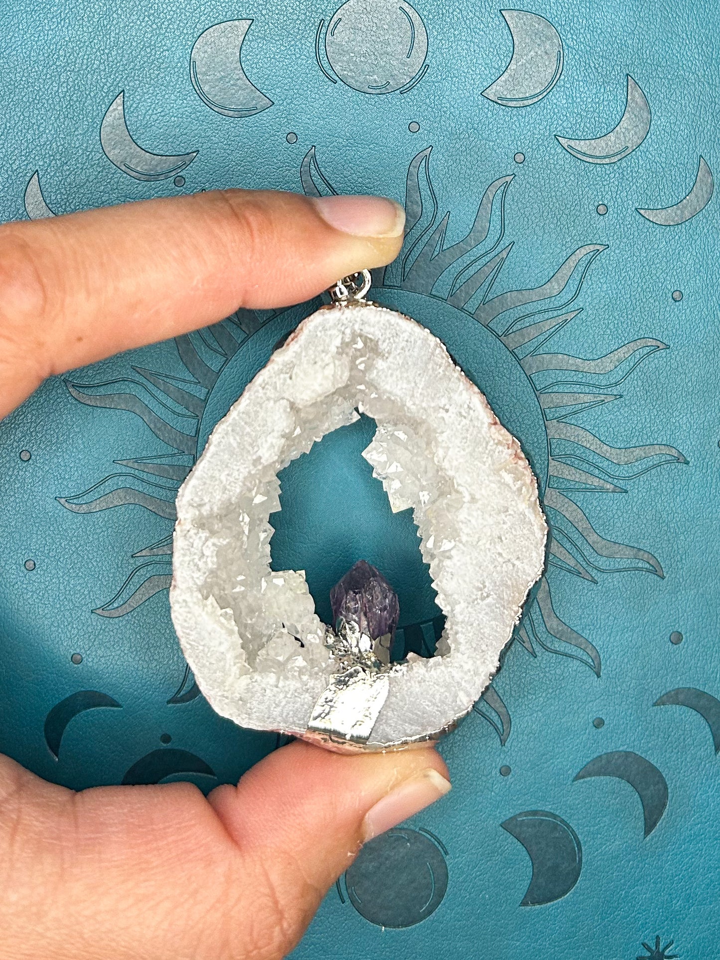Agate Druzy Pendant DZ08