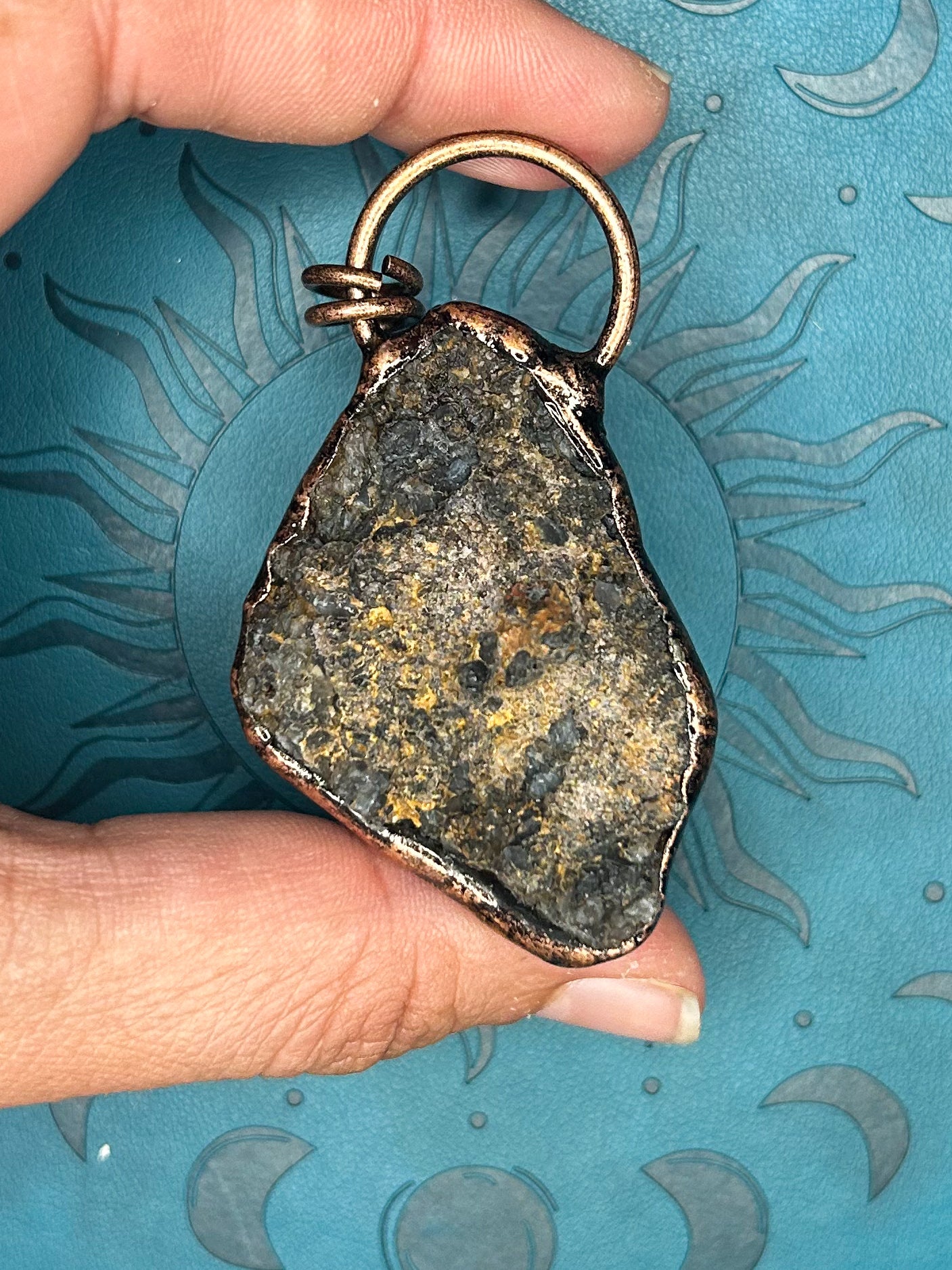 Agate Druzy Pendant DZ56