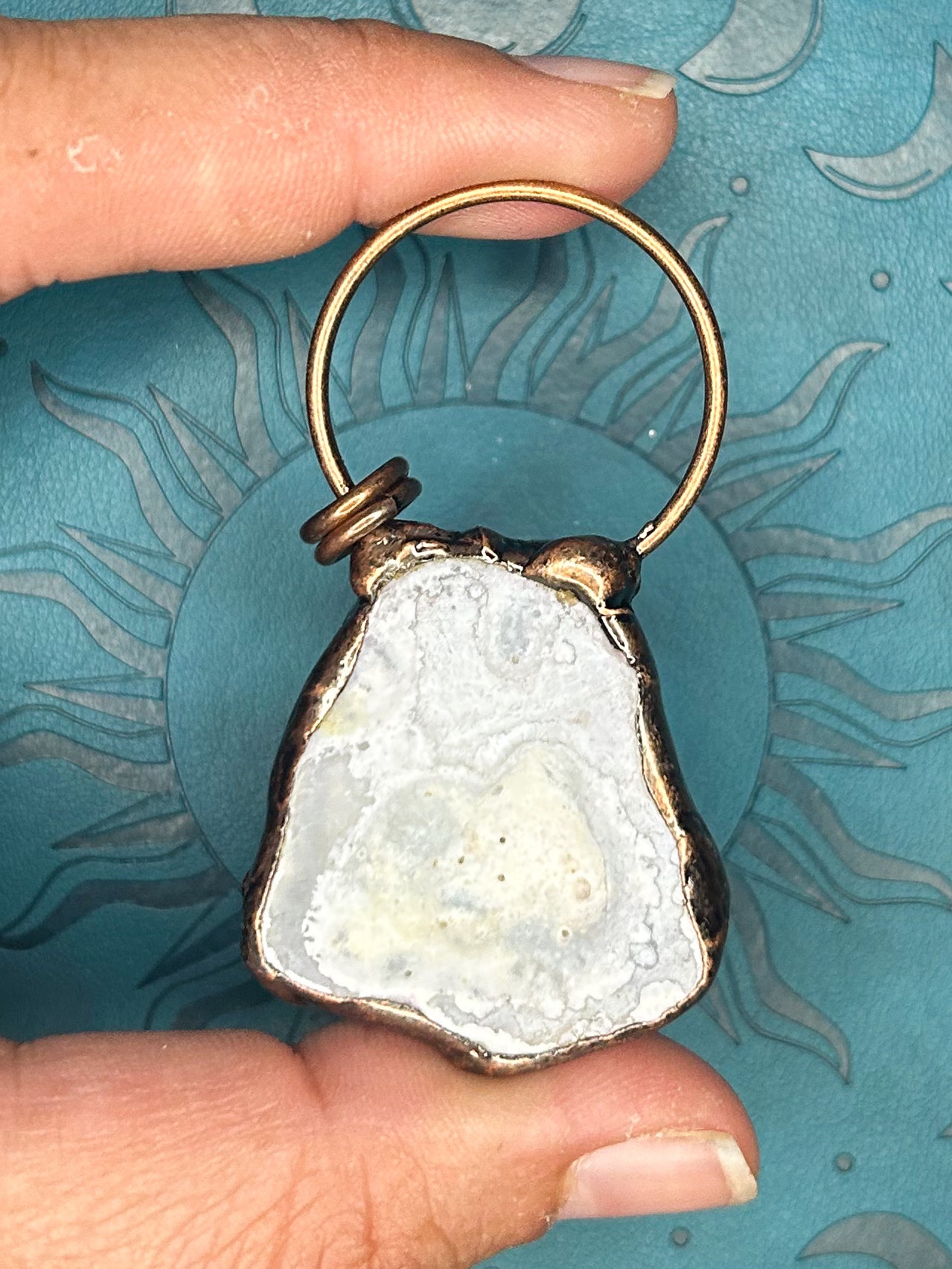 Agate Druzy Pendant DZ59