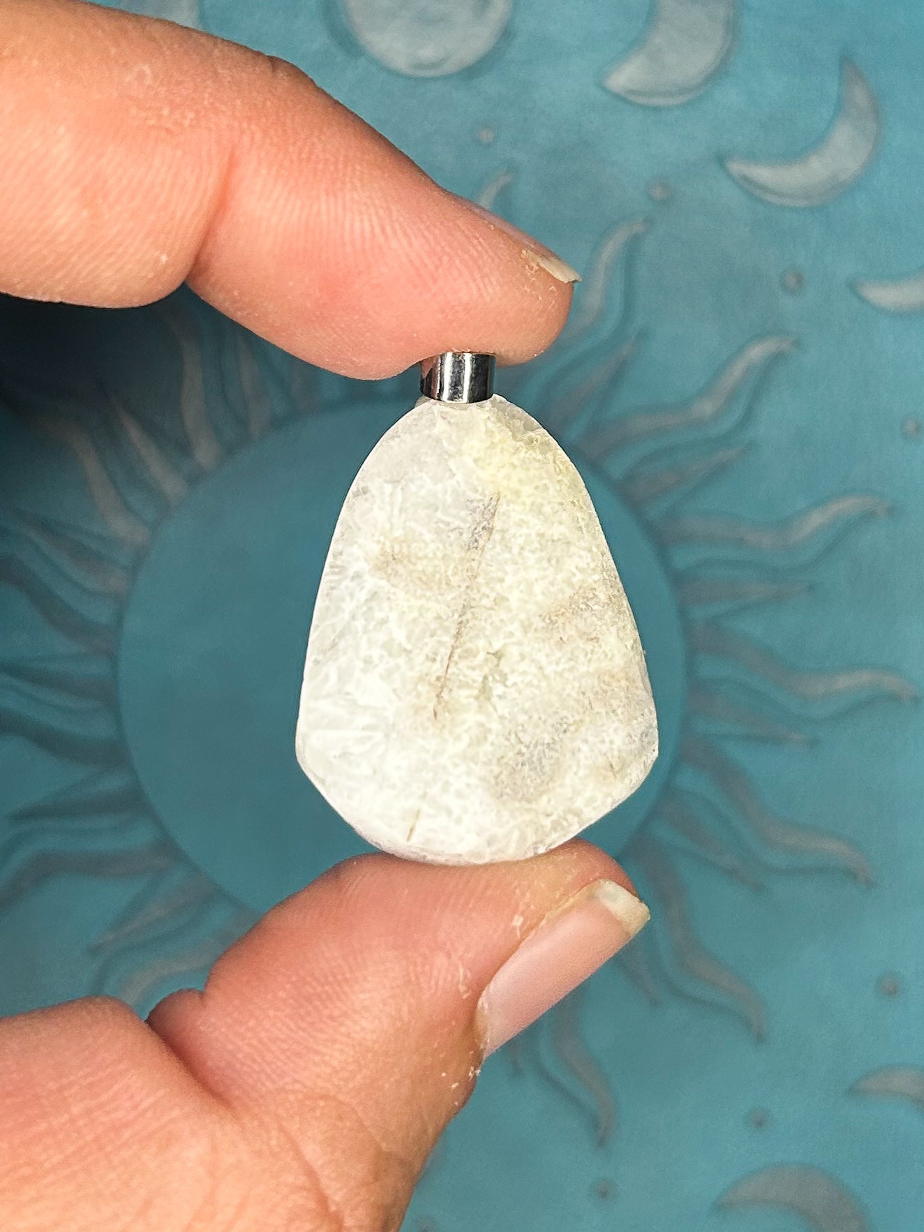 Agate Druzy Pendant DZ27