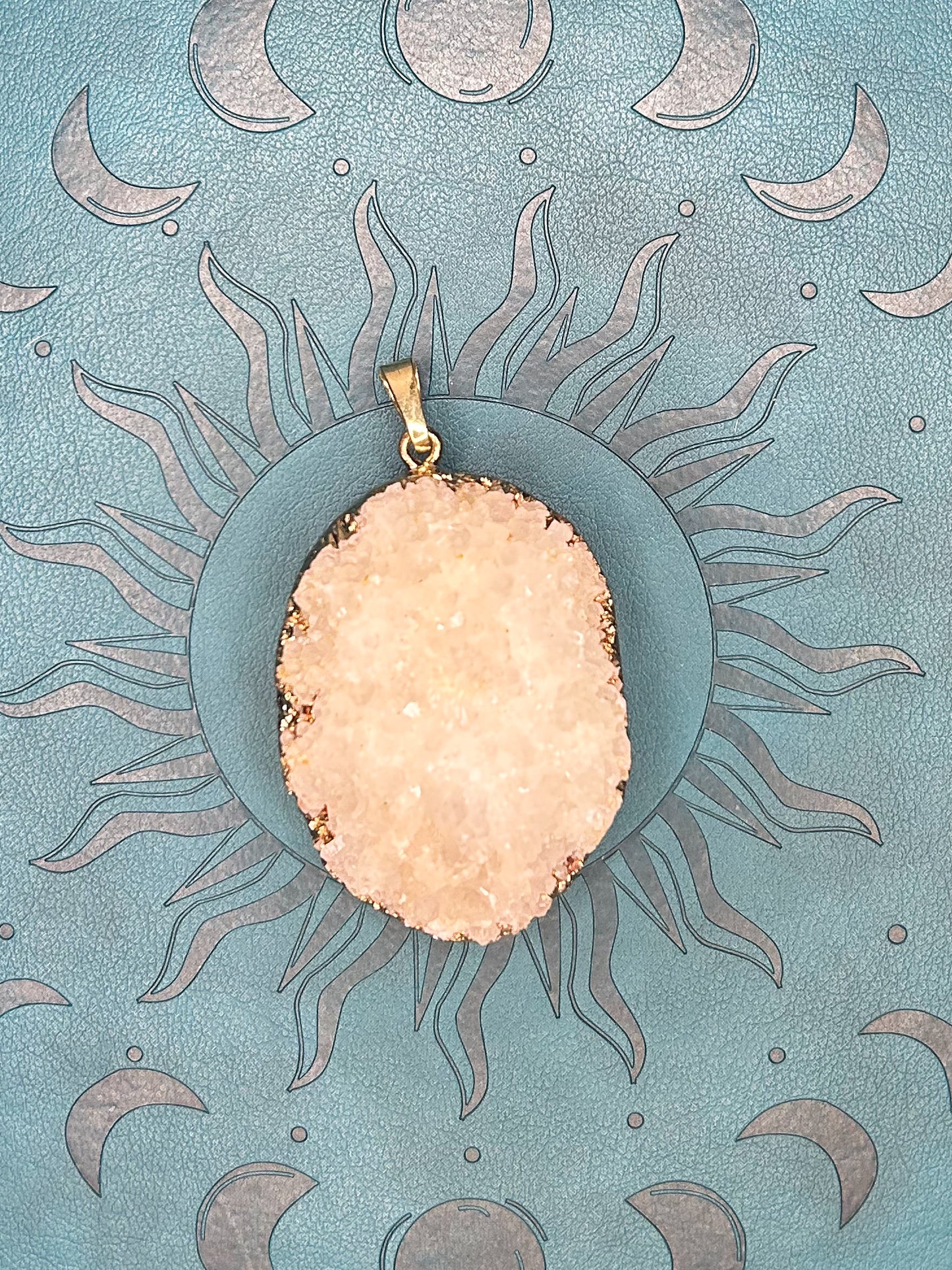Agate Druzy Pendant DZ36