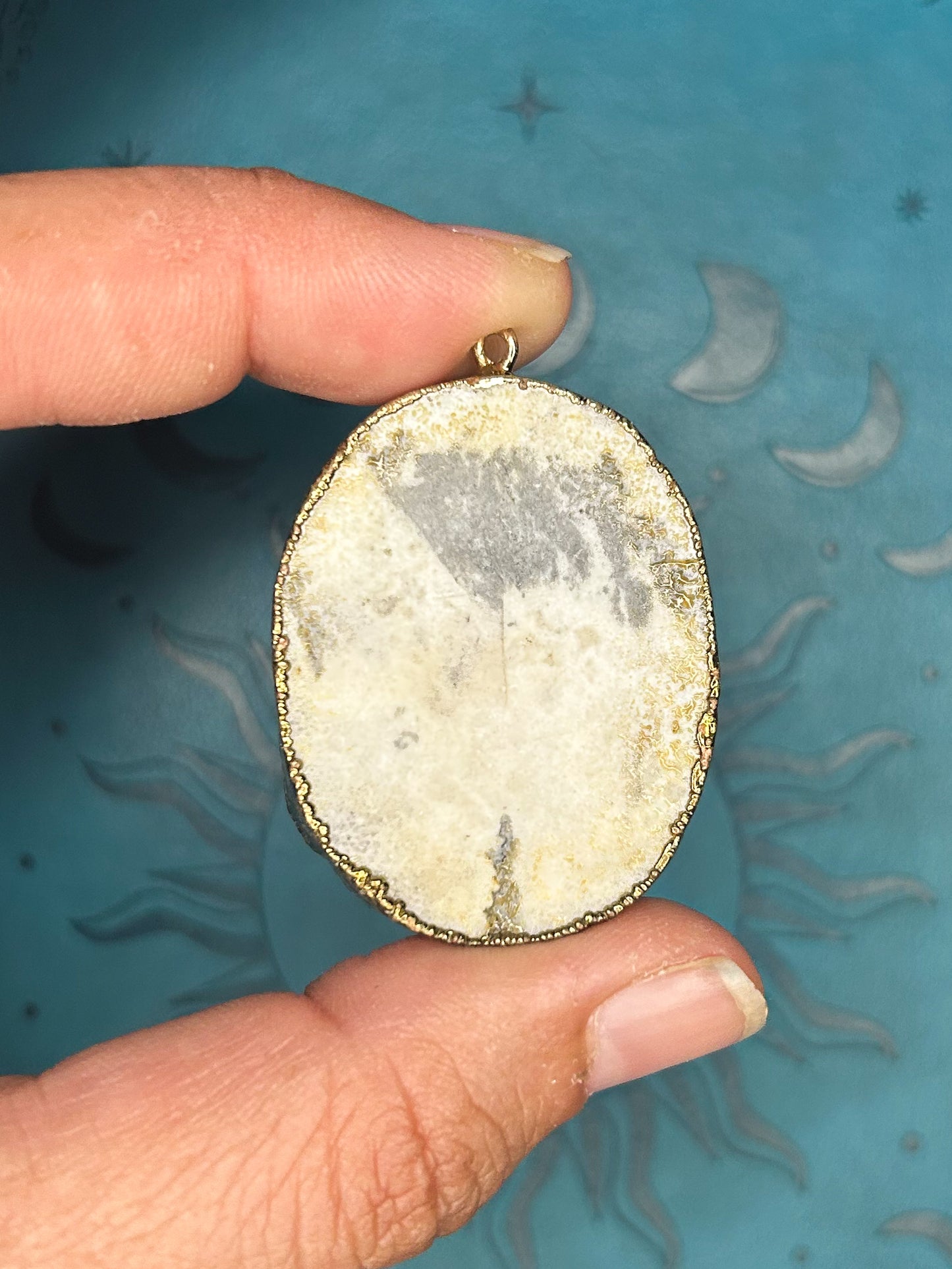 Agate Druzy Pendant DZ40