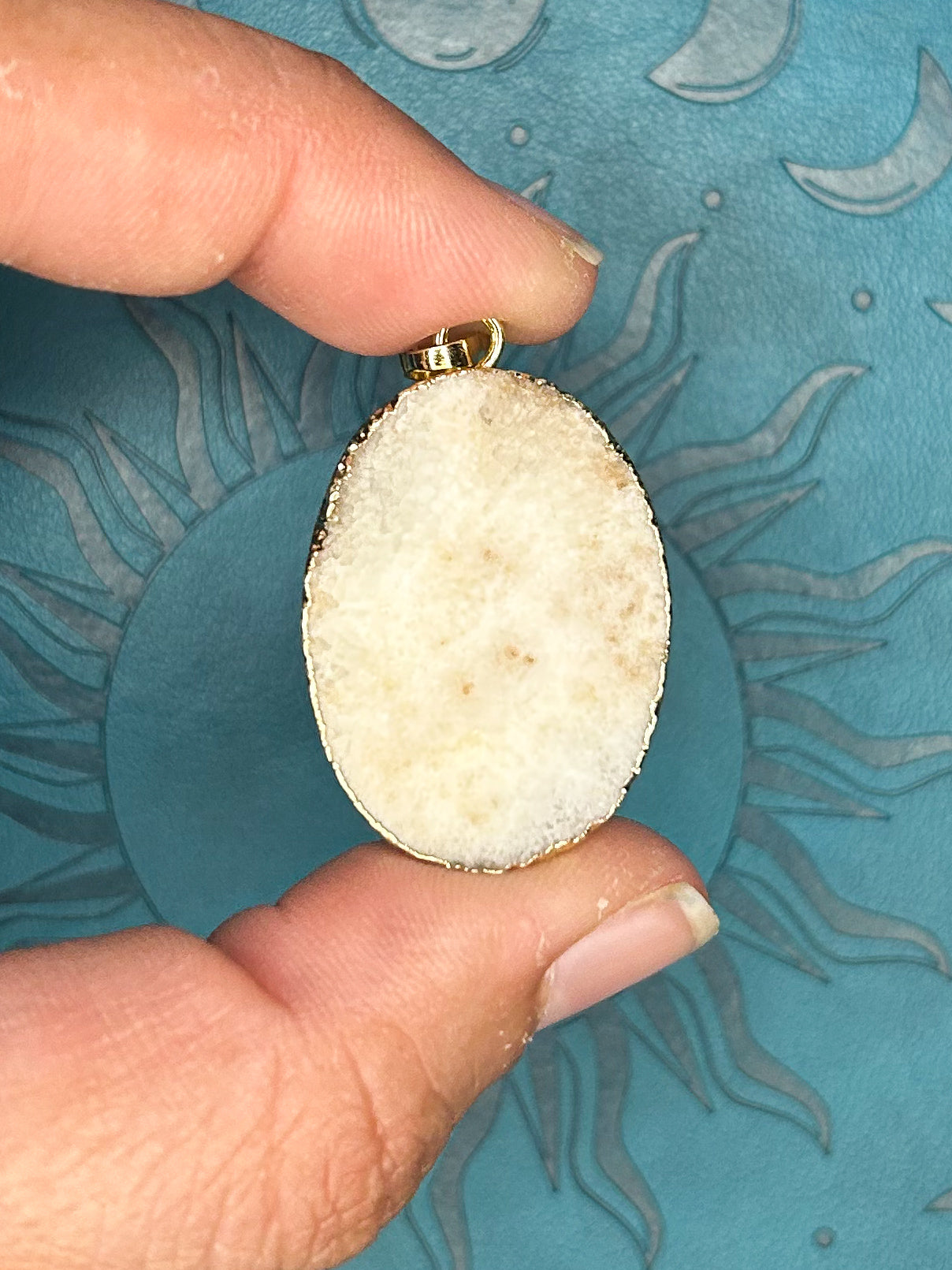 Agate Druzy Pendant DZ38