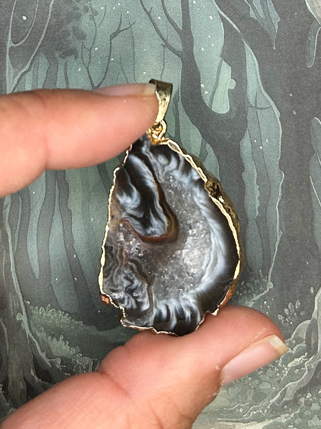 Agate Geode Pendant AG56