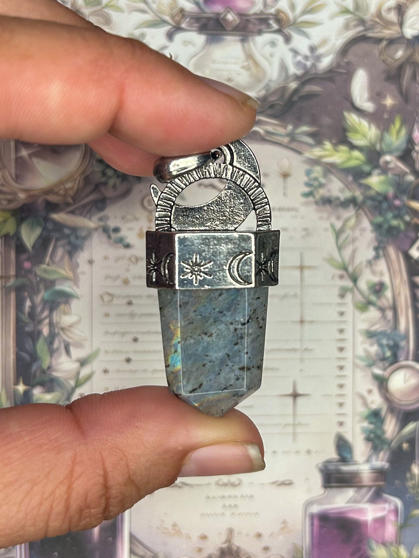 Labradorite Pendant LB24