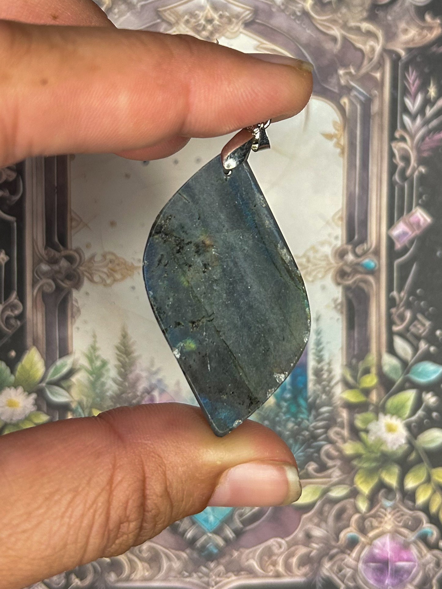 Labradorite Pendant LB81