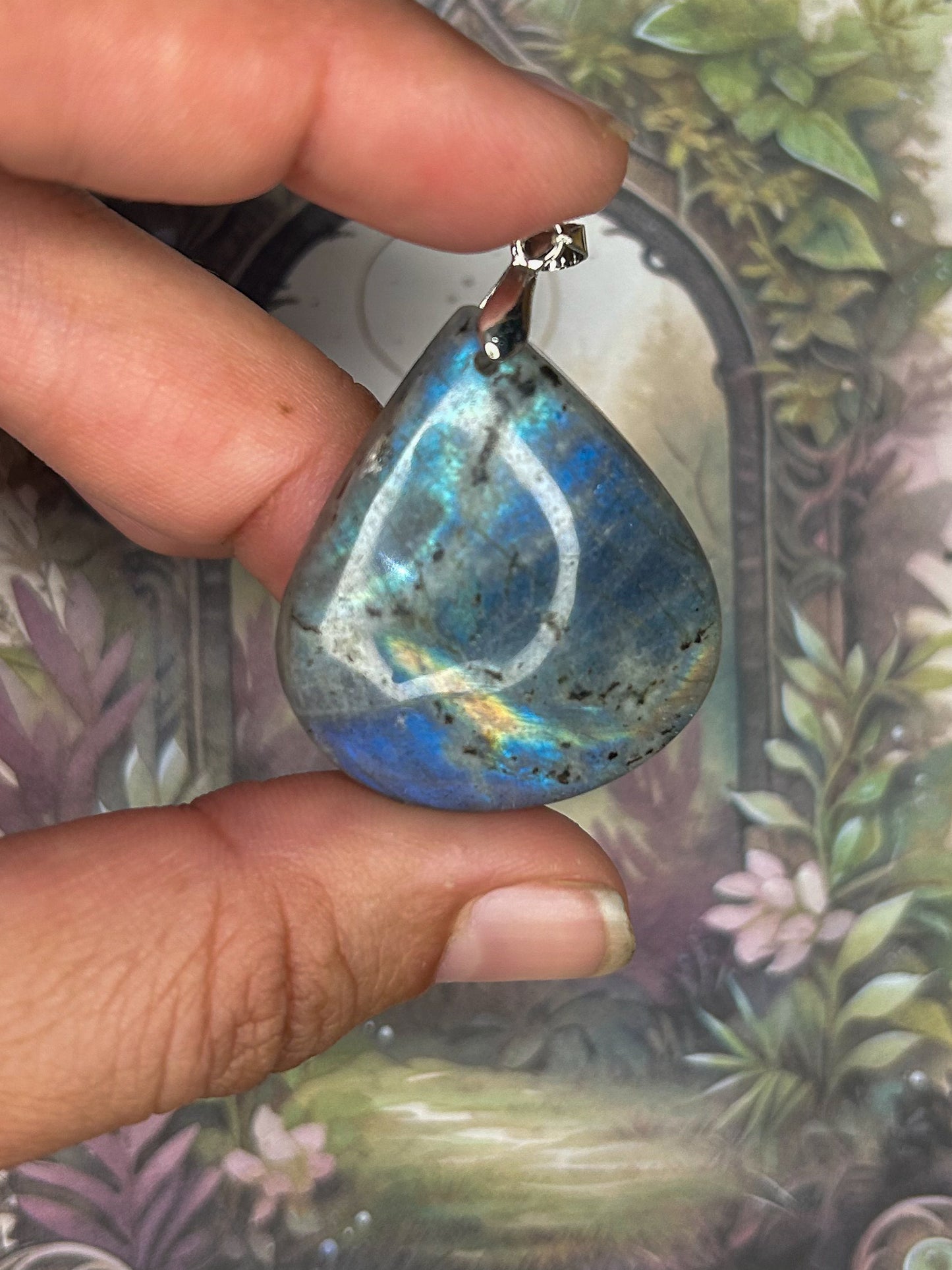 Labradorite Pendant LB78