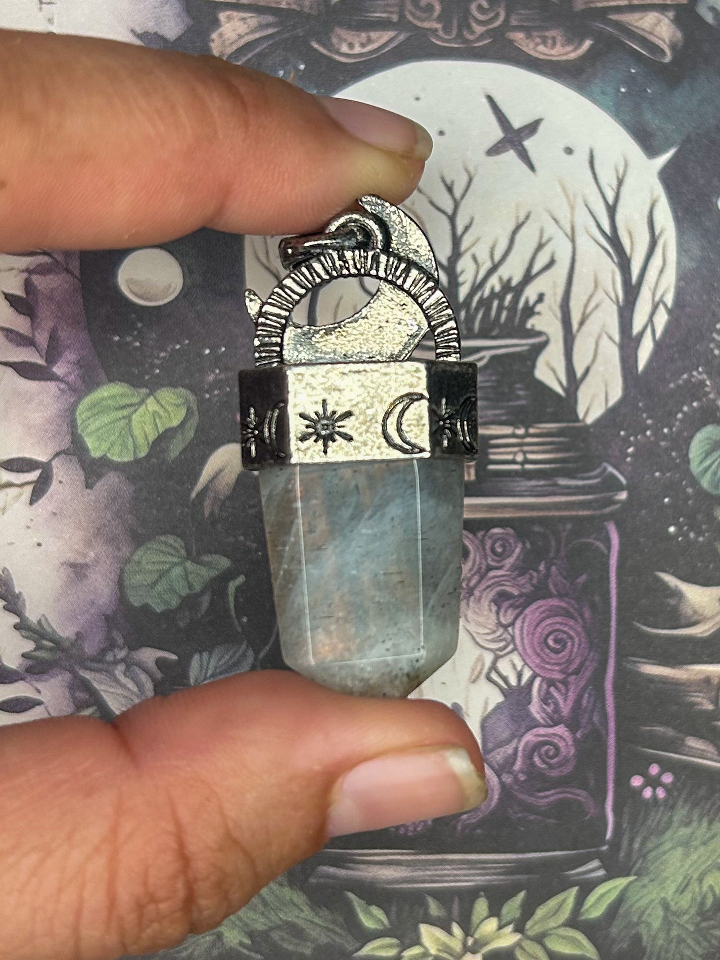 Labradorite Pendant LB25