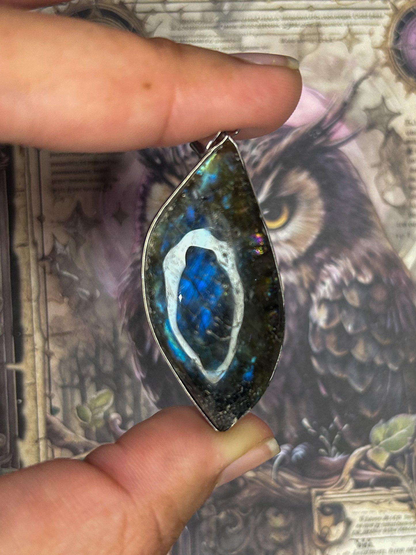 Labradorite Pendant LB59