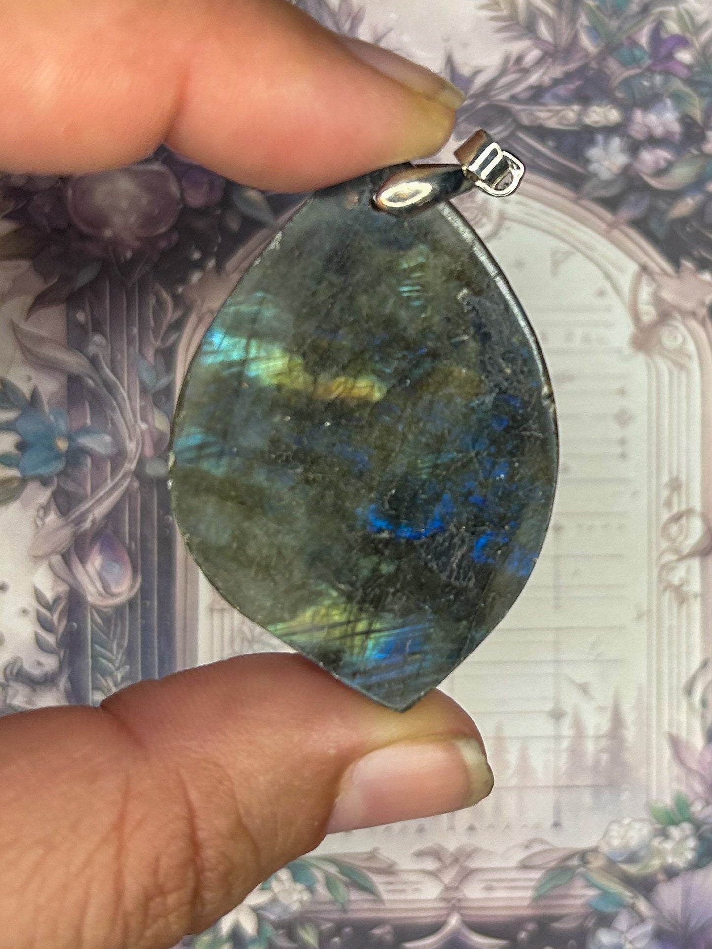 Labradorite Pendant LB70