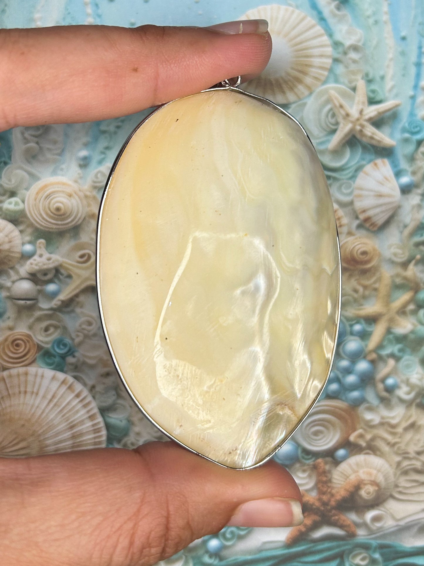 Shell Pendant SH08