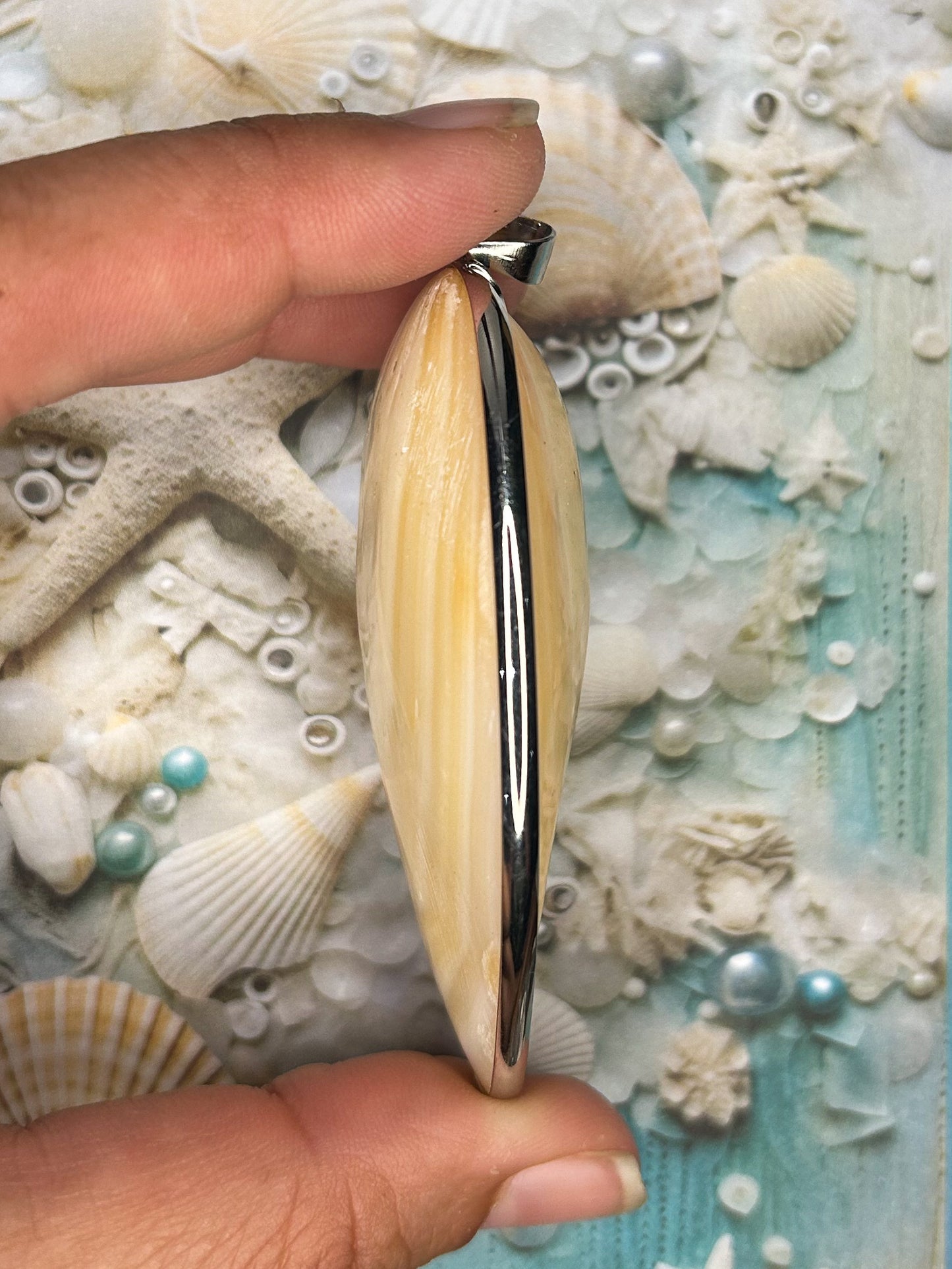 Shell Pendant SH07