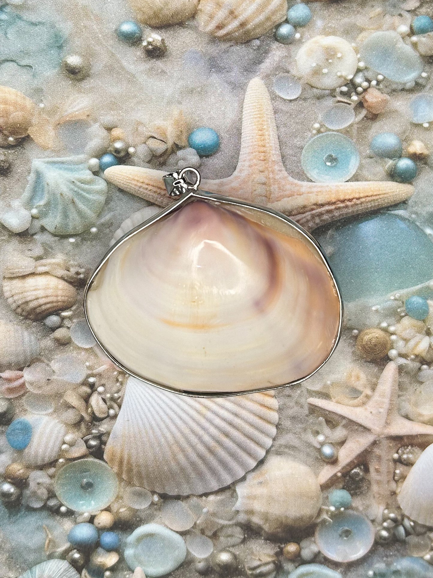 Shell Pendant SH06