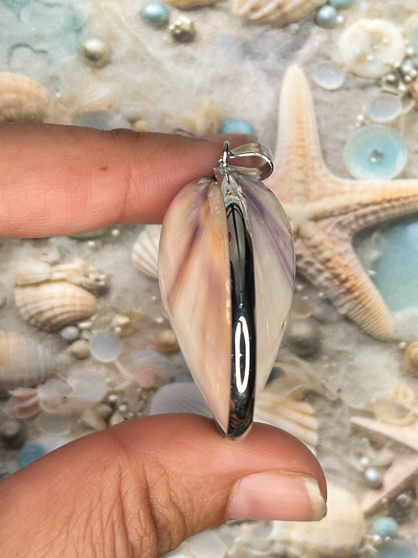 Shell Pendant SH06