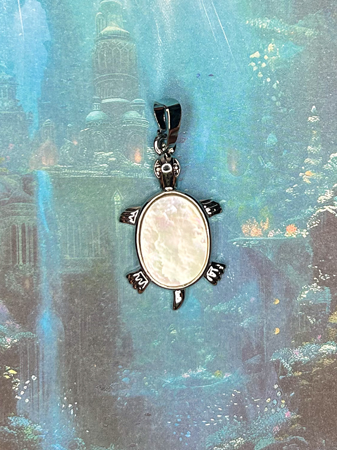 Shell Pendant SH16