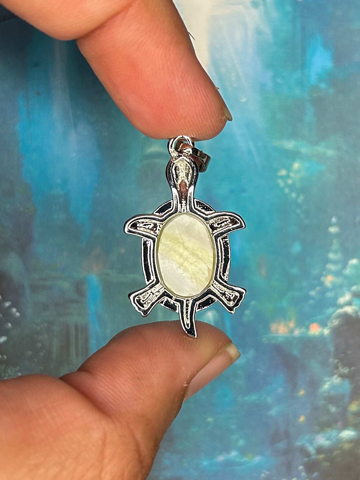 Shell Pendant SH16