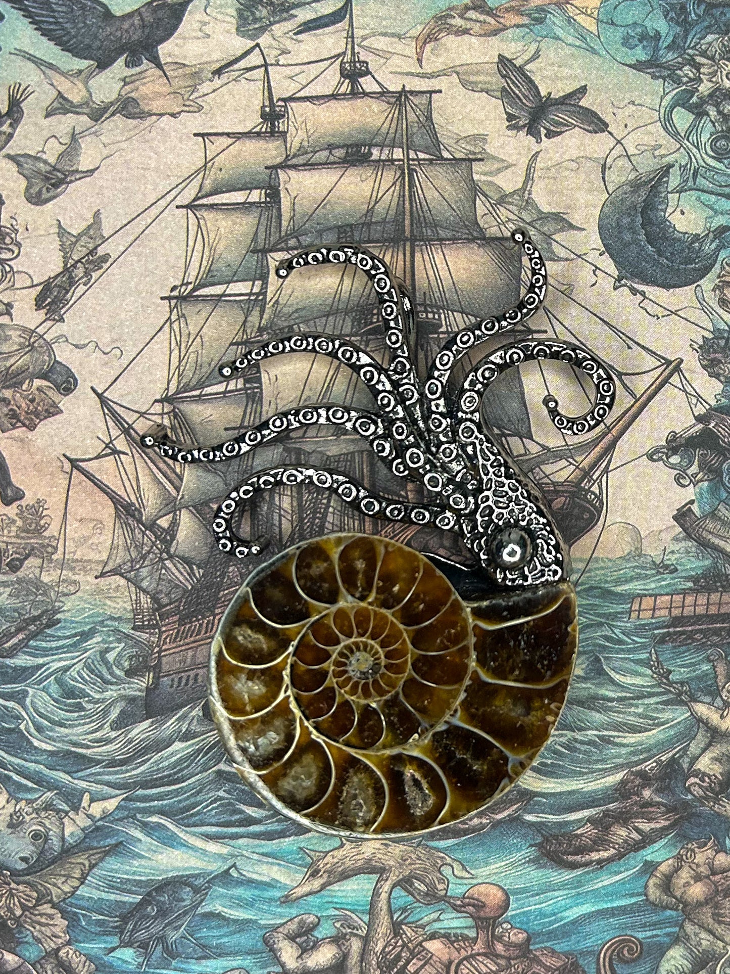 Ammonite Pendant AN21