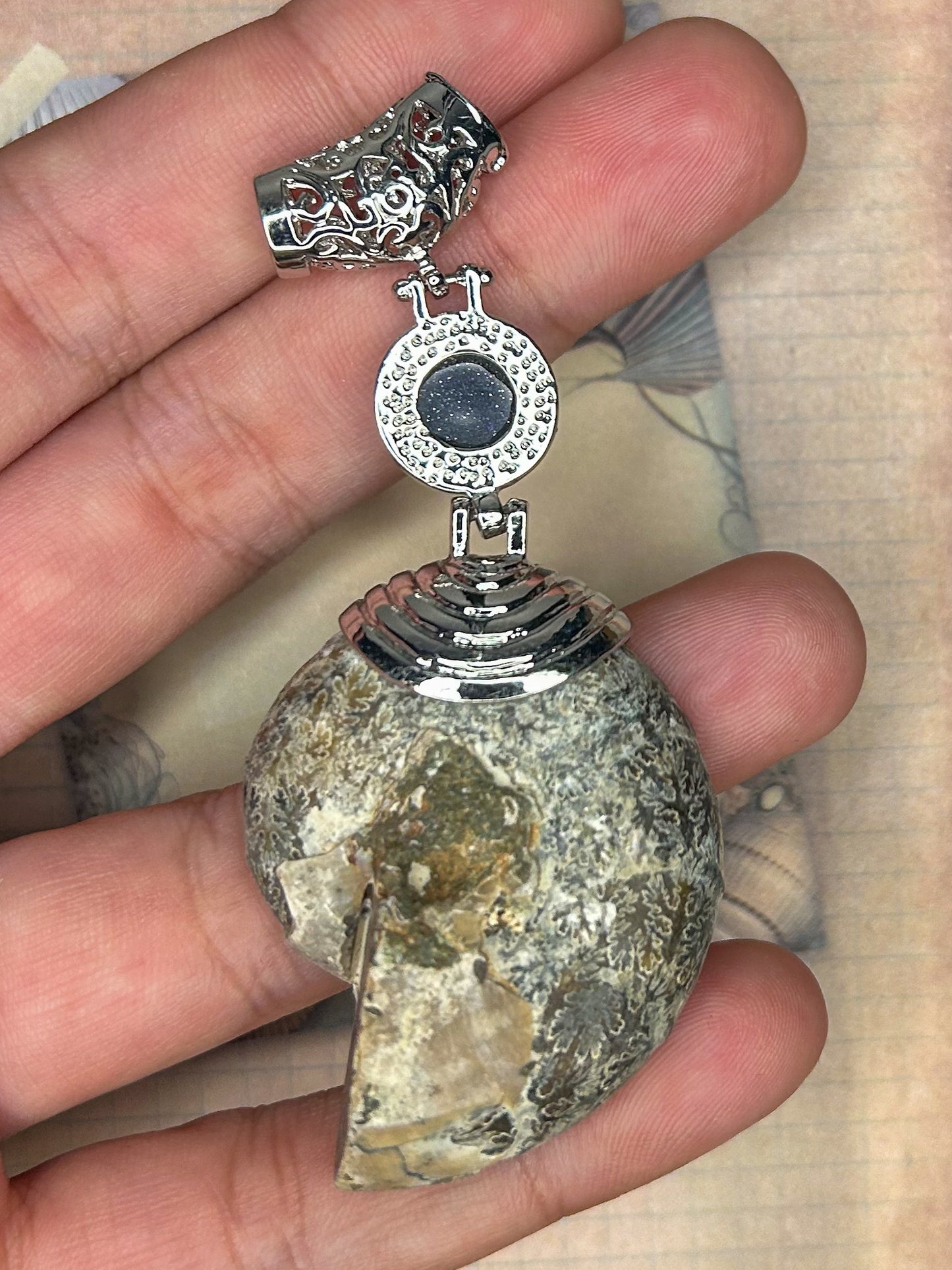 Ammonite Pendant AN14