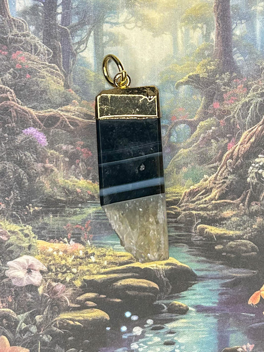 Agate Geode Pendant AG18
