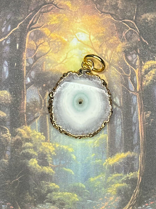 Agate Geode Pendant AG32