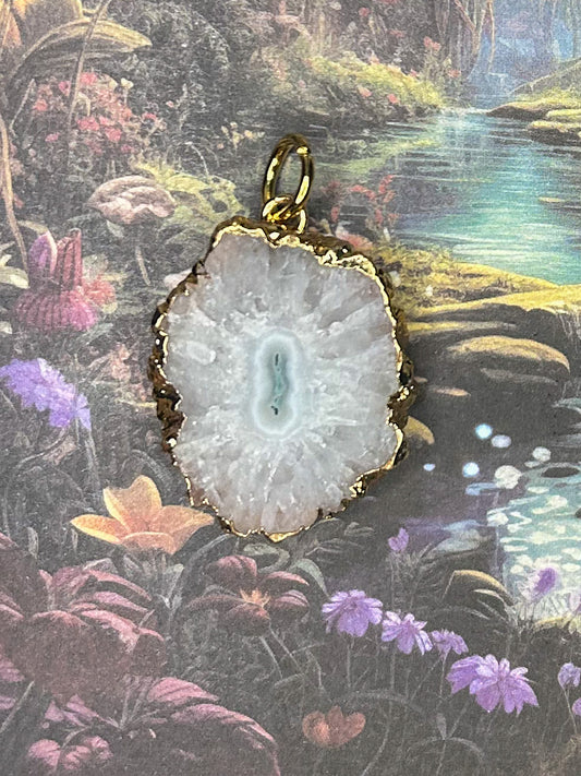 Agate Geode Pendant AG25