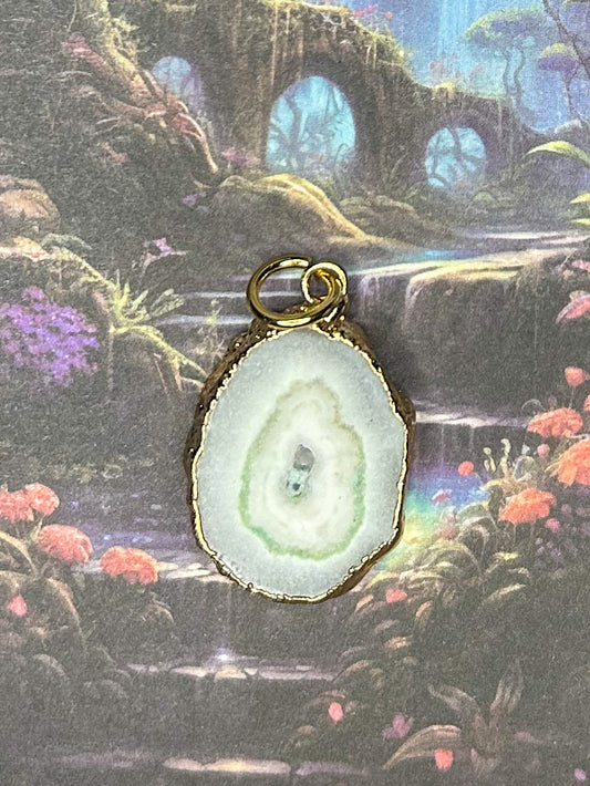 Agate Geode Pendant AG23