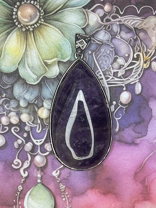 Amethyst Pendant AM125