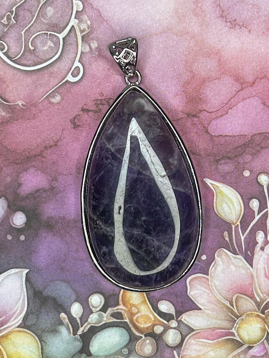 Amethyst Pendant AM124