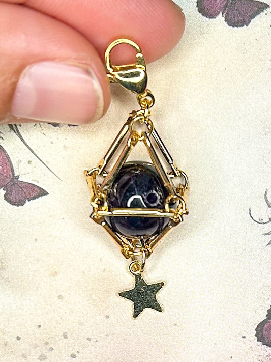 Amethyst Pendant AM203
