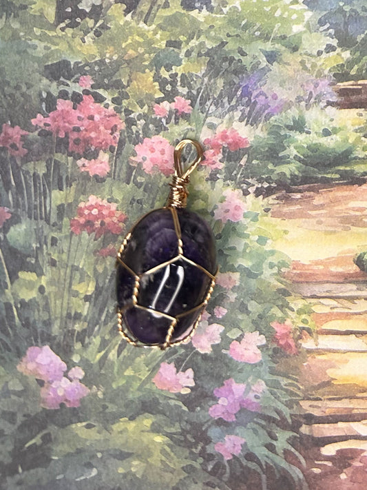 Amethyst Pendant 1AM04