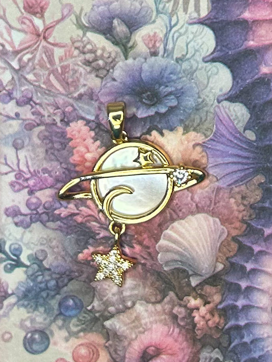 Shell Charm Pendant 1SH03