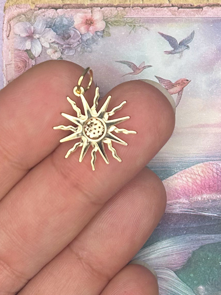 Charm Pendant 1GD41