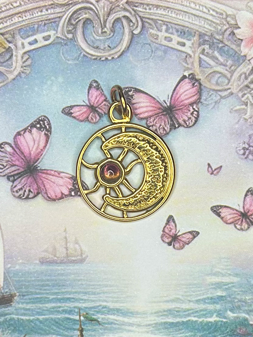 Charm Pendant 1GD38