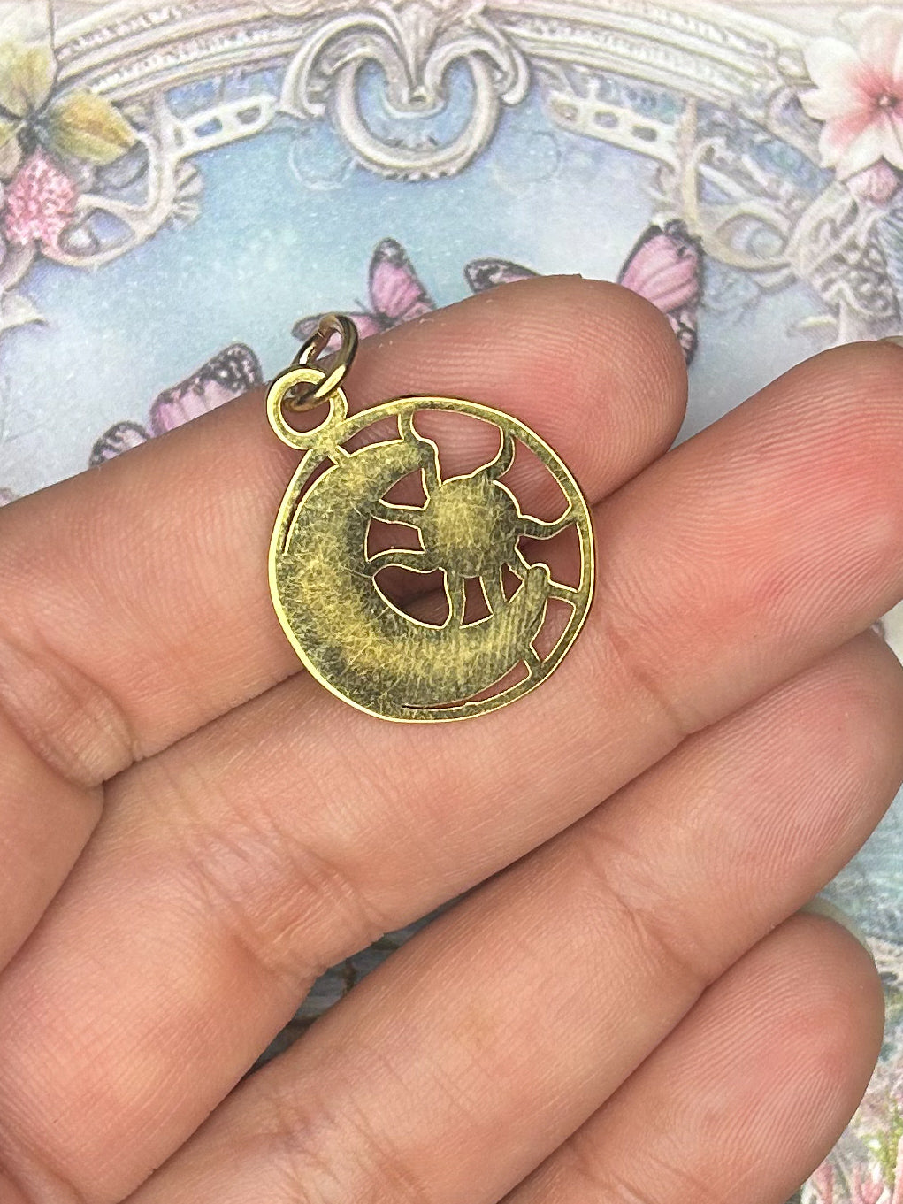 Charm Pendant 1GD38