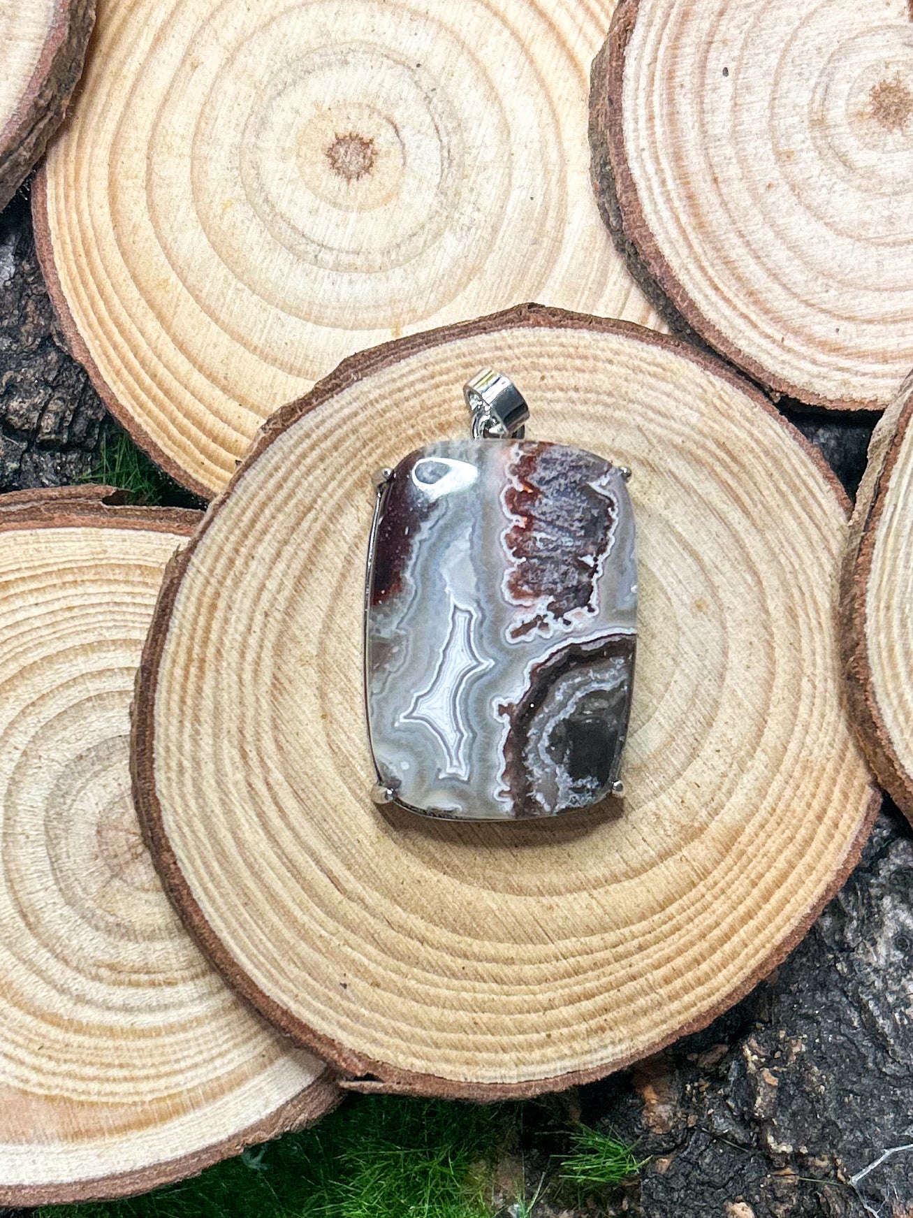 Crazy Lace Agate Pendant CL01
