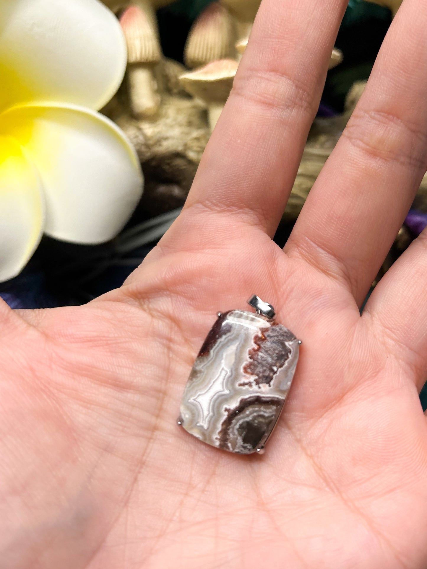 Crazy Lace Agate Pendant CL01