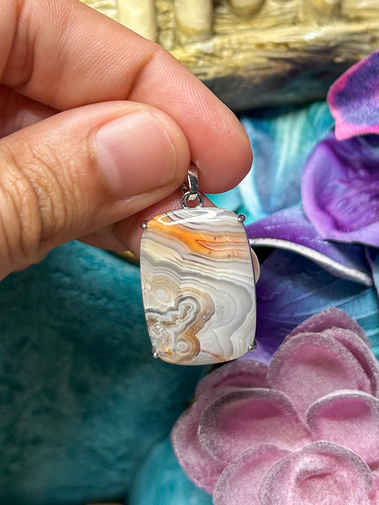 Crazy Lace Agate Pendant CL03