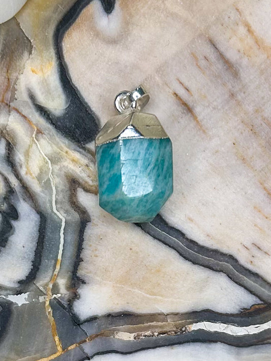 Amazonite Pendant AZ17