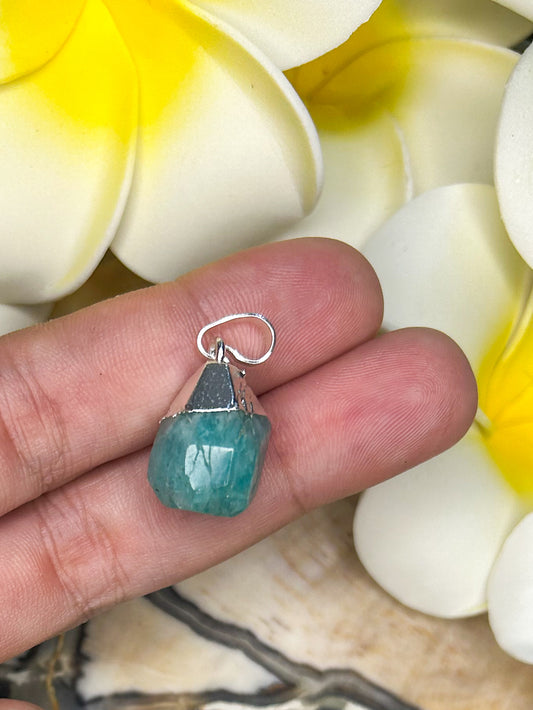 Amazonite Pendant AZ18