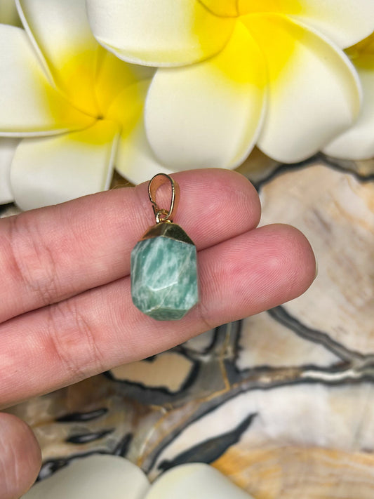 Amazonite Pendant AZ28