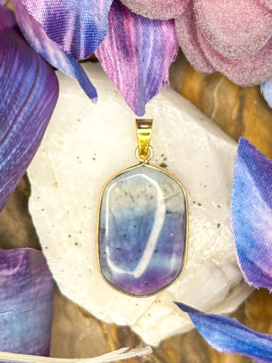 Fluorite Pendant FL14