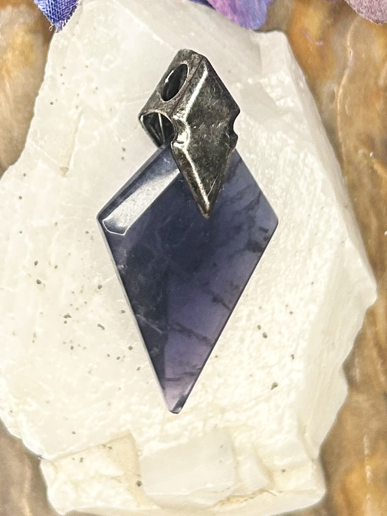 Fluorite Pendant FL33