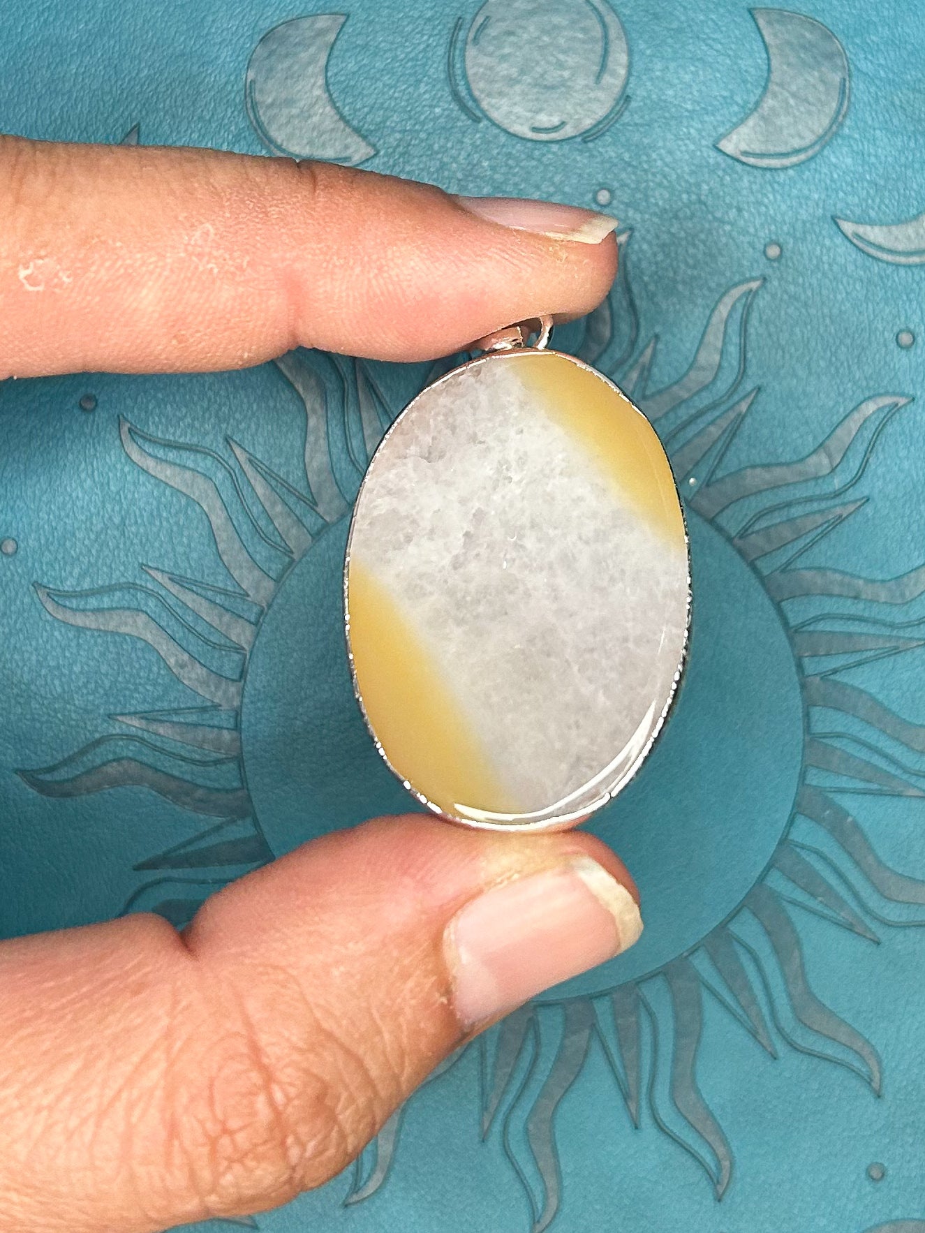 Agate Druzy Pendant DZ16