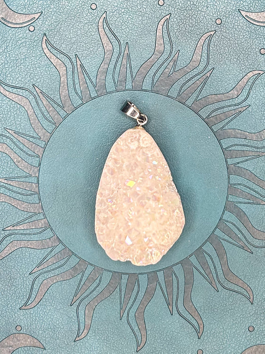 Agate Druzy Pendant DZ28