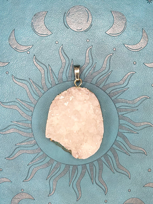 Agate Druzy Pendant DZ41
